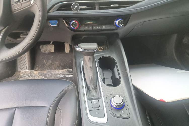 Used Buick Velite 6 2022 Connected Intelligence PLUS Version Gear Lever