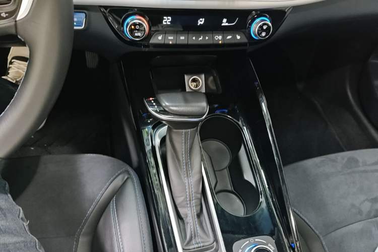 Used Buick Velite 6 2022 Plug-in Hybrid Connected Smart Model Gear Lever