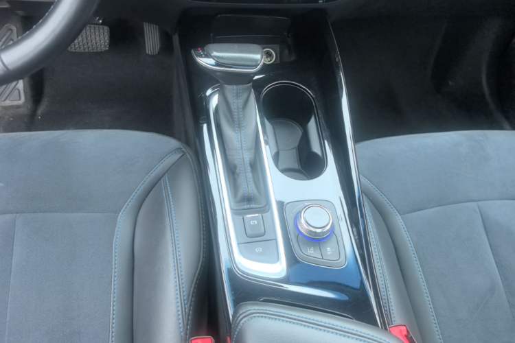 Used Buick Velite 6 2022 Connected Smart PLUS Gear Lever