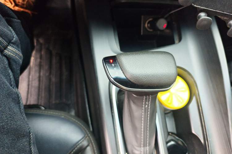 Used Buick Velite 6 2022 Connected & Shared PLUS Gear Lever
