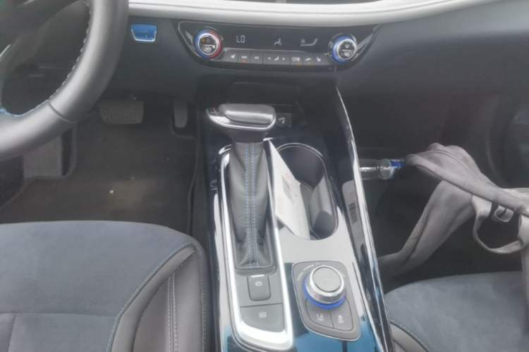 Used Buick Velite 6 2022 Plug-in Hybrid Connected Smart Model Gear Lever