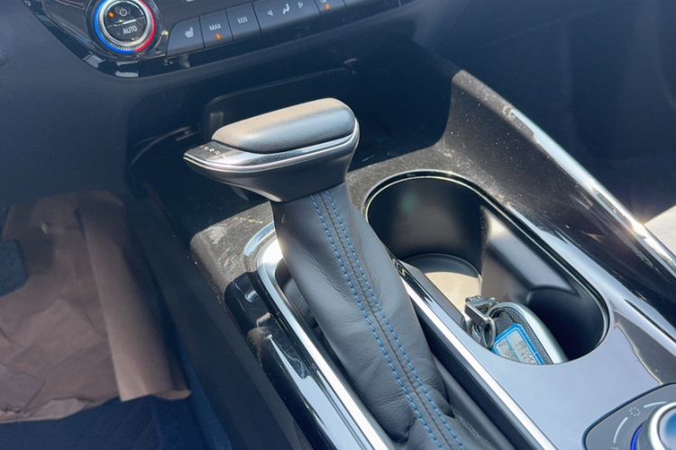 Used Buick Velite 6 2022 Plug-in Hybrid Connected Smart Model Gear Lever