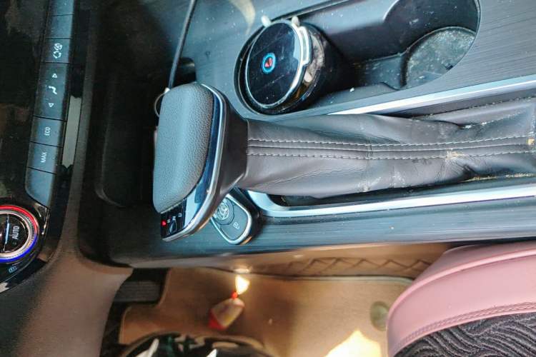 Used Buick Velite 6 2022 Plug-in Hybrid Connected Fashion Model Gear Lever
