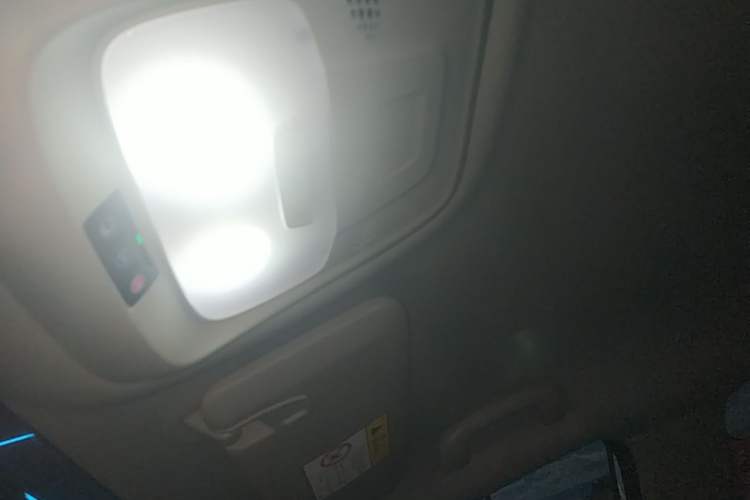 Used Buick Velite 6 2022 Plug-in Hybrid Connected Fashion Model Headliner