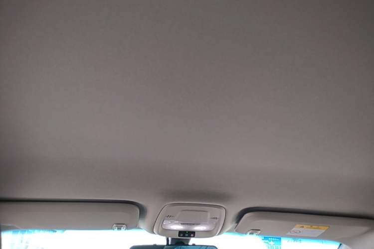Used Buick Velite 6 2022 Plug-in Hybrid Connected Fashion Model Headliner