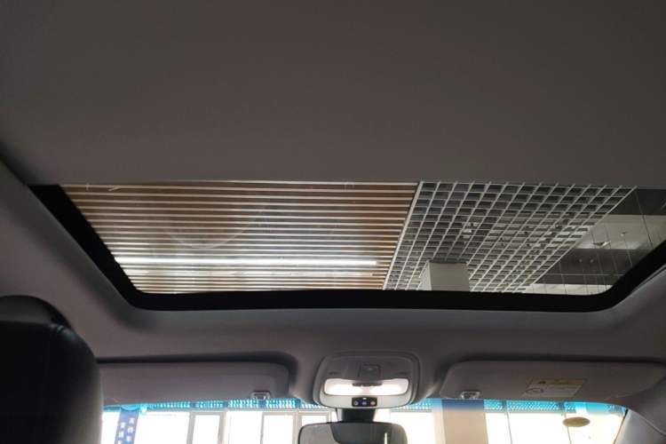 Used Buick Velite 6 2022 Plug-in Hybrid Connected Smart Edition Headliner