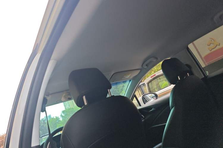 Used Buick Velite 6 2022 Connected & Shared PLUS Headliner