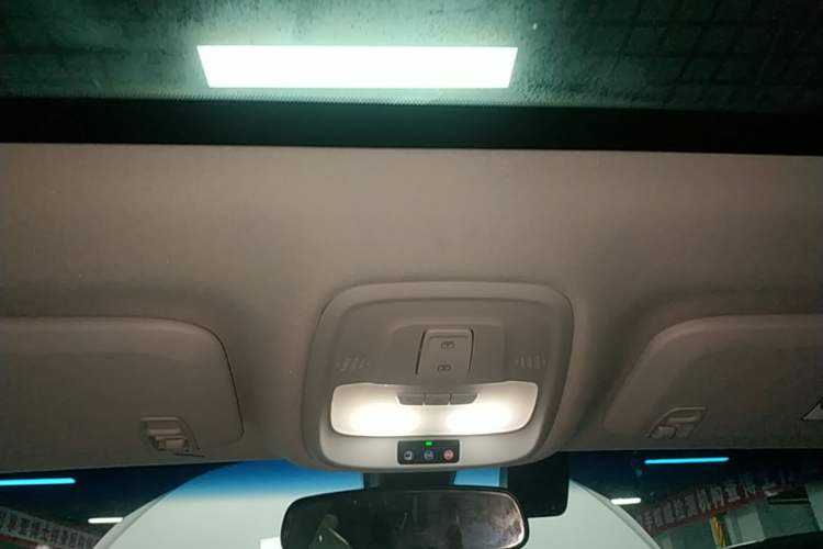 Used Buick Velite 6 2022 Plug-in Hybrid Connected Smart Edition Headliner