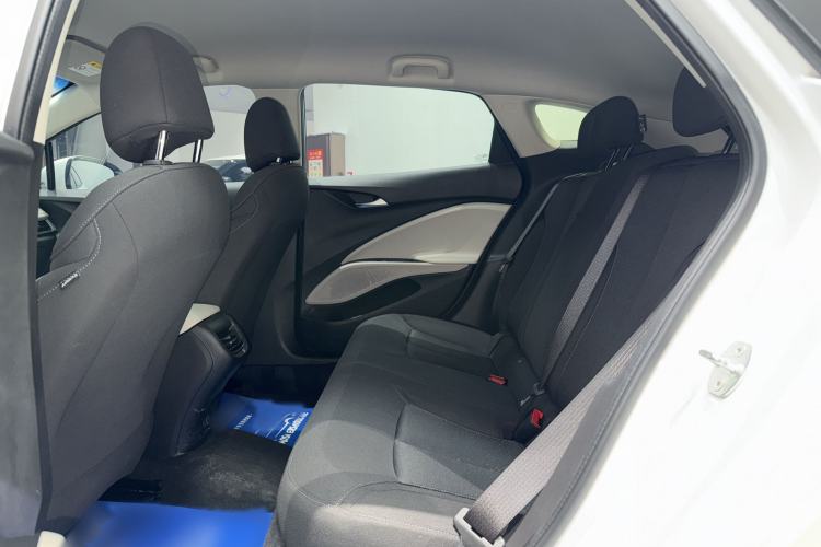 Used Buick Velite 6 2022 Plug-in Hybrid Connected Fashion Model Interior 3