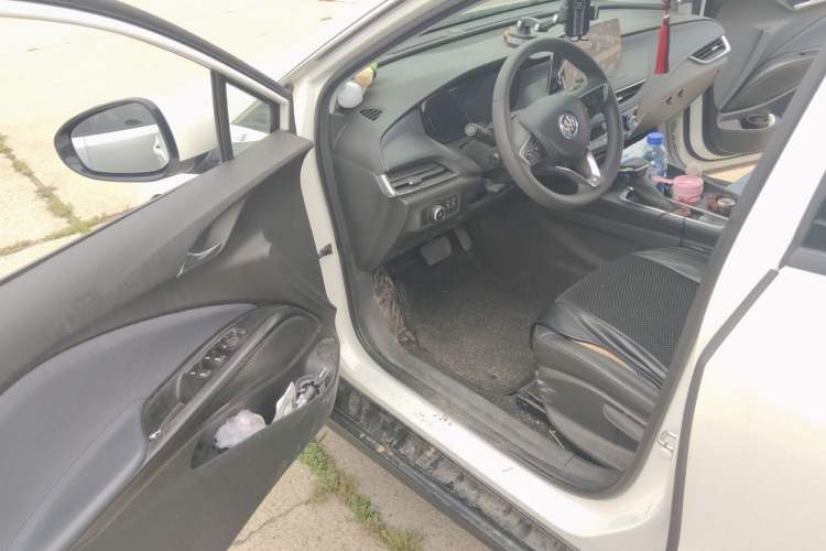 Used Buick Velite 6 2022 Connected Fashion PLUS Interior 3