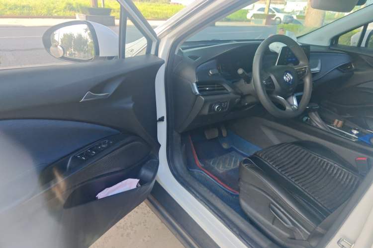 Used Buick Velite 6 2022 Connected & Shared PLUS Interior 3