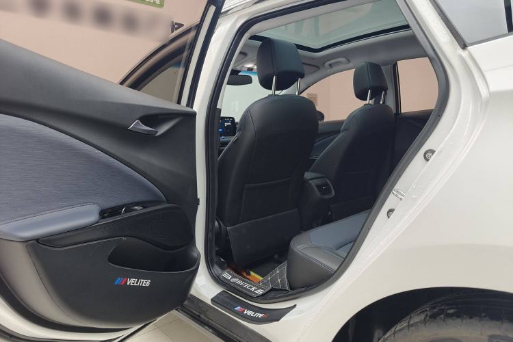 Used Buick Velite 6 2022 Plug-in Hybrid Connected Smart Edition Interior 8