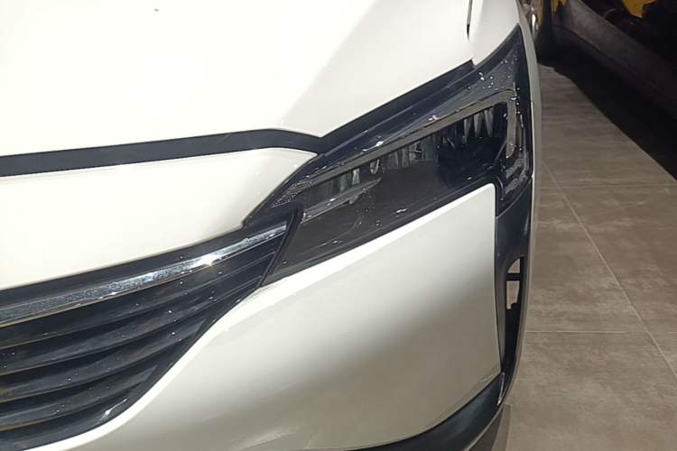 Used Buick Velite 6 2022 Plug-in Hybrid Connected Fashion Model Left Front Headlight
