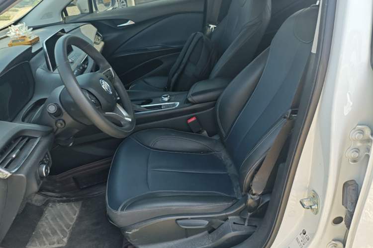 Used Buick Velite 6 2022 Plug-in Hybrid Connected & Shared Model Left Front Seat