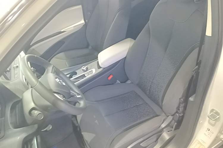 Used Buick Velite 6 2022 Plug-in Hybrid Connected Fashion Model Left Front Seat
