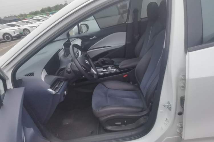 Used Buick Velite 6 2022 Plug-in Hybrid Connected Smart Model Left Front Seat