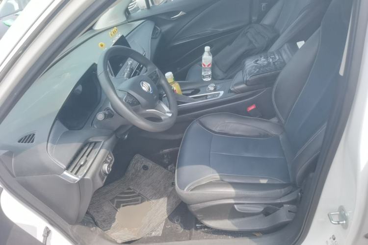 Used Buick Velite 6 2022 Plug-in Hybrid Connected & Shared Model Left Front Seat