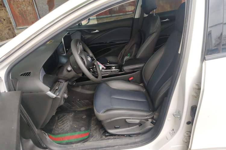Used Buick Velite 6 2022 Plug-in Hybrid Connected Smart Edition Left Front Seat