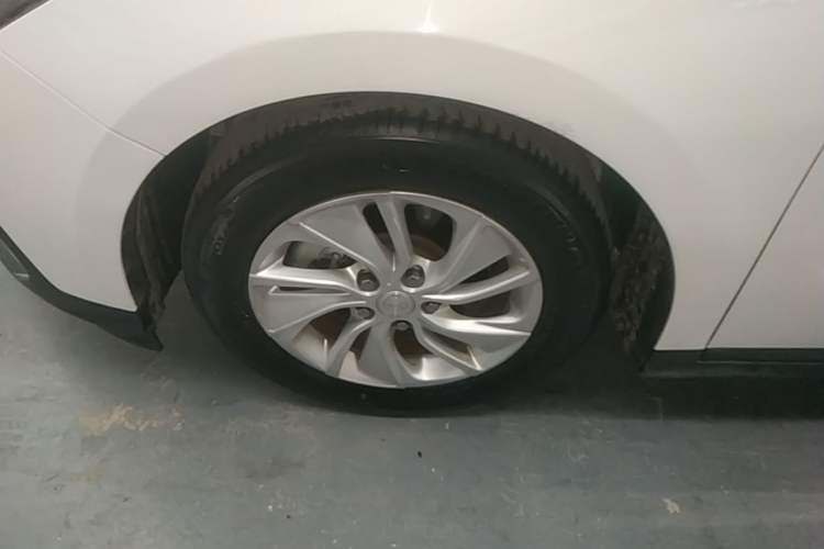 Used Buick Velite 6 2022 Plug-in Hybrid Connected Fashion Model Left Front Wheel Hub