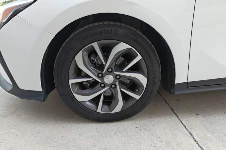 Used Buick Velite 6 2022 Plug-in Hybrid Connected Smart Edition Left Front Wheel Hub