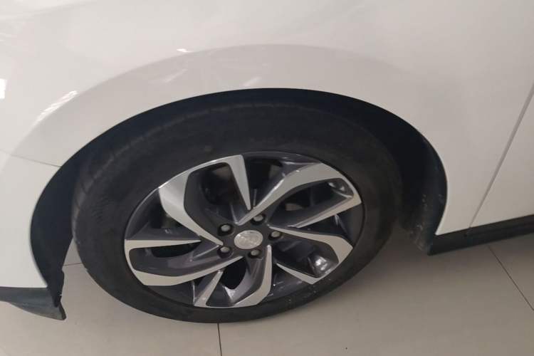 Used Buick Velite 6 2022 Plug-in Hybrid Connected Smart Edition Left Front Wheel Hub