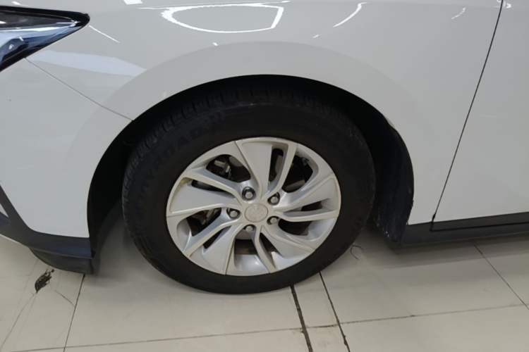 Used Buick Velite 6 2022 Plug-in Hybrid Connected Fashion Model Left Front Wheel Hub