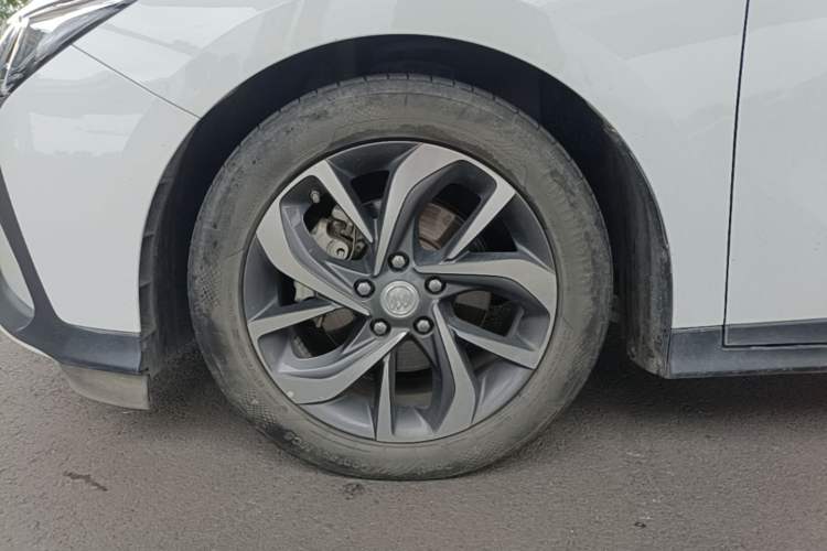 Used Buick Velite 6 2022 Plug-in Hybrid Connected Smart Edition Left Front Wheel Hub