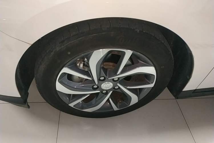 Used Buick Velite 6 2022 Plug-in Hybrid Connected Smart Edition Left Front Wheel Hub