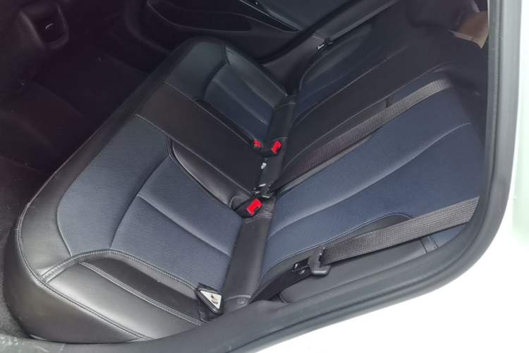 Used Buick Velite 6 2022 Plug-in Hybrid Connected Smart Edition Left Rear Seat