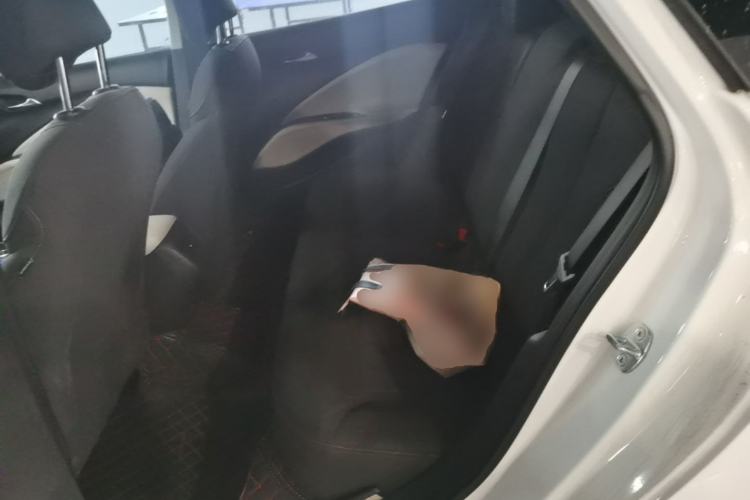 Used Buick Velite 6 2022 Plug-in Hybrid Connected Fashion Model Left Rear Seat