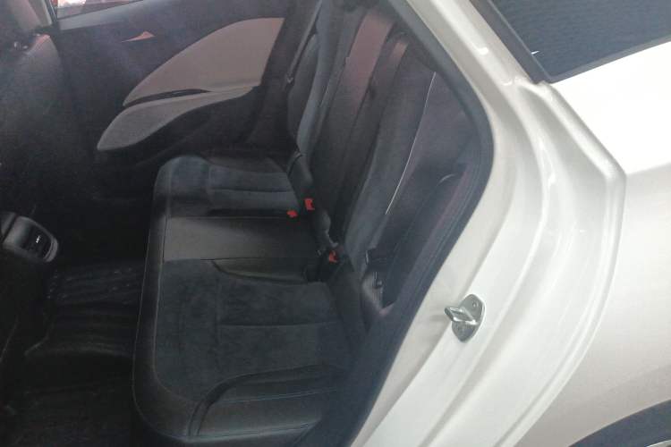 Used Buick Velite 6 2022 Plug-in Hybrid Connected Smart Model Left Rear Seat