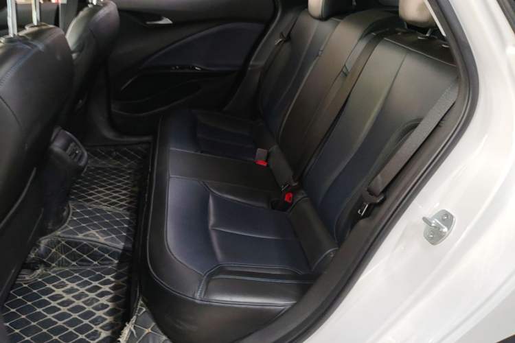 Used Buick Velite 6 2022 Plug-in Hybrid Connected Smart Edition Left Rear Seat