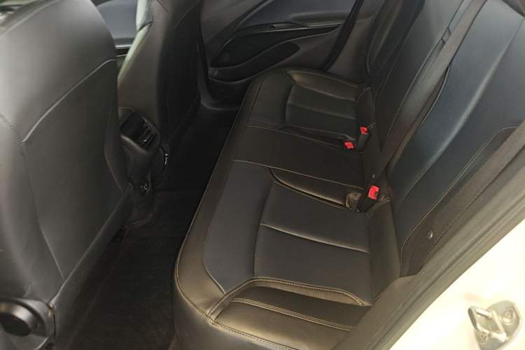 Used Buick Velite 6 2022 Connected Smart PLUS Left Rear Seat