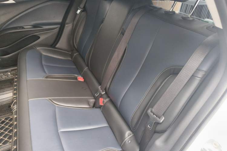 Used Buick Velite 6 2022 Connected & Shared PLUS Left Rear Seat