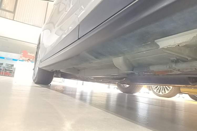 Used Buick Velite 6 2022 Plug-in Hybrid Connected Fashion Model Left Side Sill