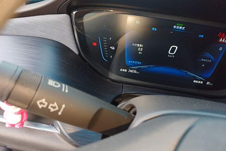 Used Buick Velite 6 2022 Plug-in Hybrid Connected Smart Edition Odometer Close Up