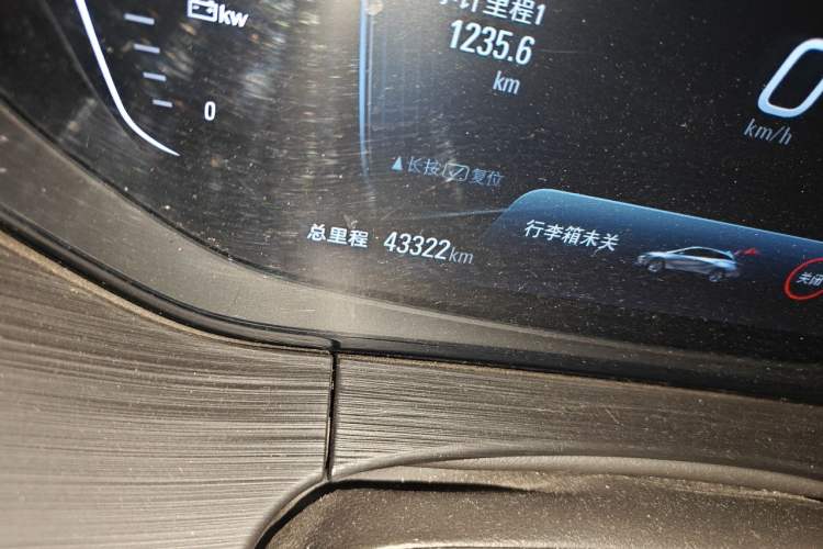 Used Buick Velite 6 2022 Connected Enjoyment PLUS Odometer Close Up