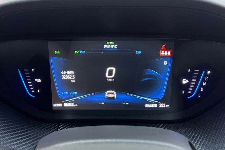 Used Buick Velite 6 2022 Plug-in Hybrid Connected Smart Model Odometer Close Up