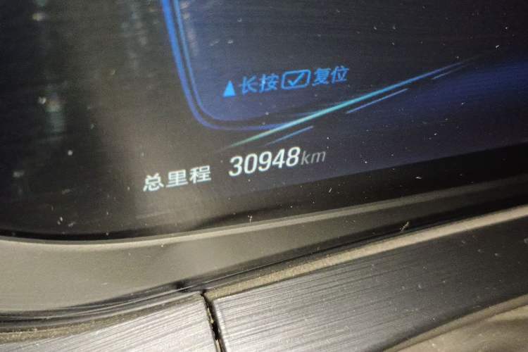 Used Buick Velite 6 2022 Plug-in Hybrid Connected Smart Edition Odometer Close Up