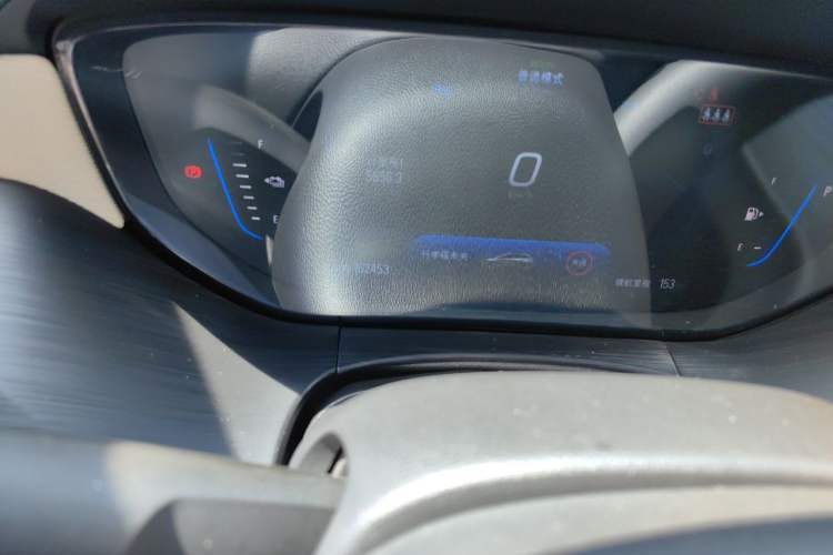 Used Buick Velite 6 2022 Plug-in Hybrid Connected Fashion Model Odometer Close Up