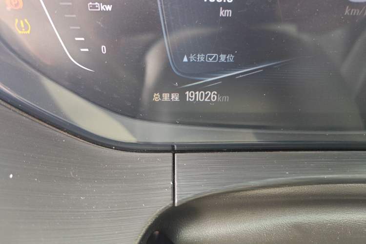 Used Buick Velite 6 2022 Connected & Shared PLUS Odometer Close Up