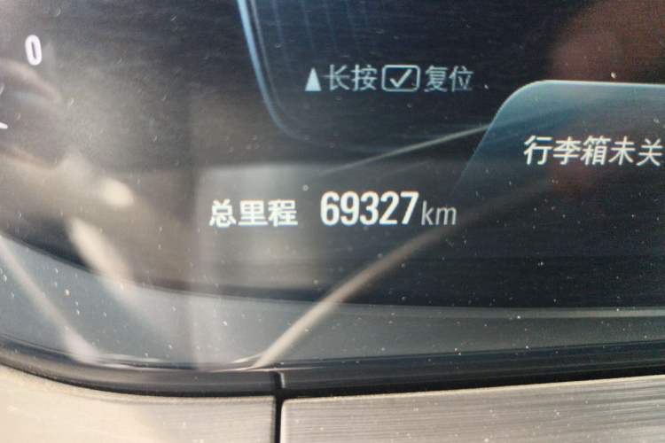 Used Buick Velite 6 2022 Connected & Shared PLUS Odometer Close Up