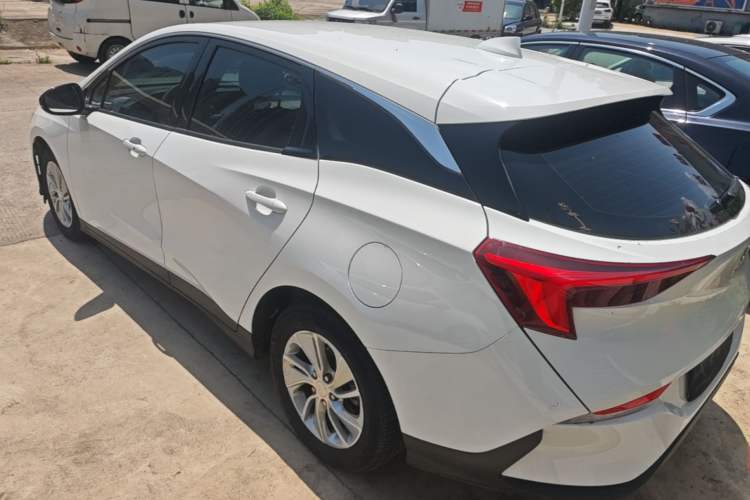 Used Buick Velite 6 2022 Plug-in Hybrid Connected Fashion Model Rear Left 45 Deg
