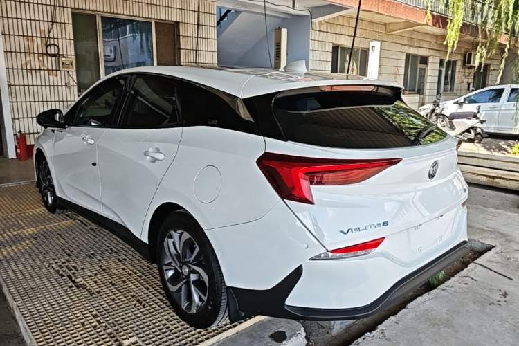 Used Buick Velite 6 2022 Plug-in Hybrid Connected Smart Model Rear Left 45 Deg