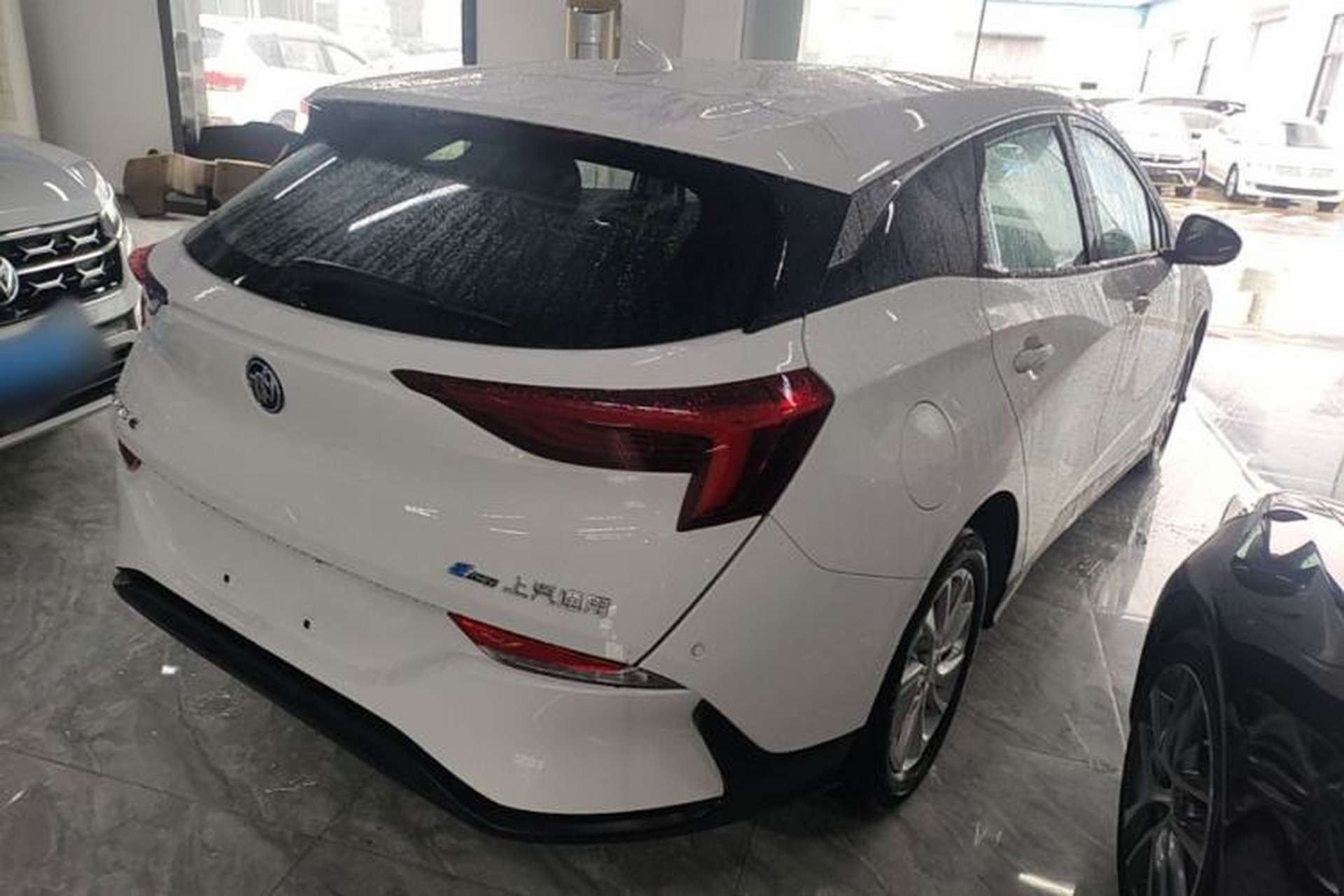 Used Buick Velite 6 2022 Plug-in Hybrid Connected Fashion Model Rear Right 45 Deg