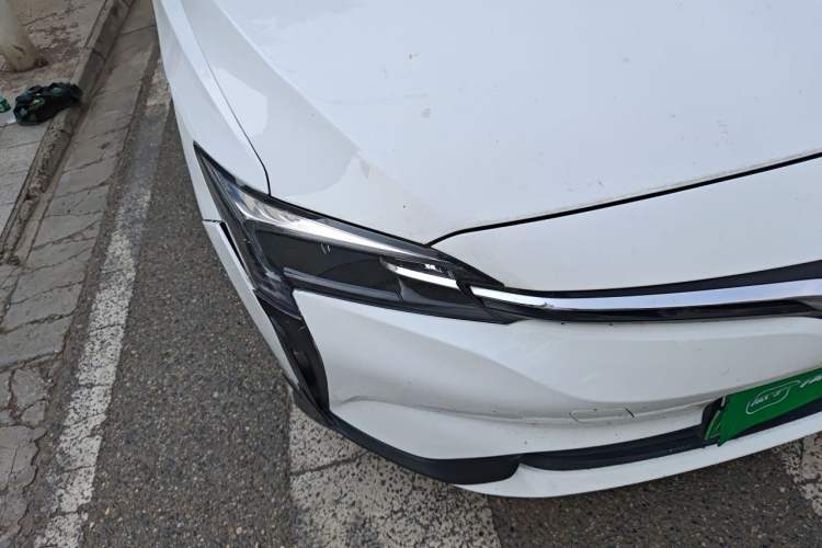 Used Buick Velite 6 2022 Connected & Shared PLUS Right Front Headlight