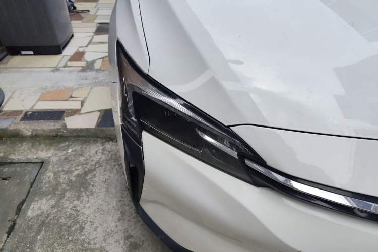 Used Buick Velite 6 2022 Connected & Shared PLUS Right Front Headlight
