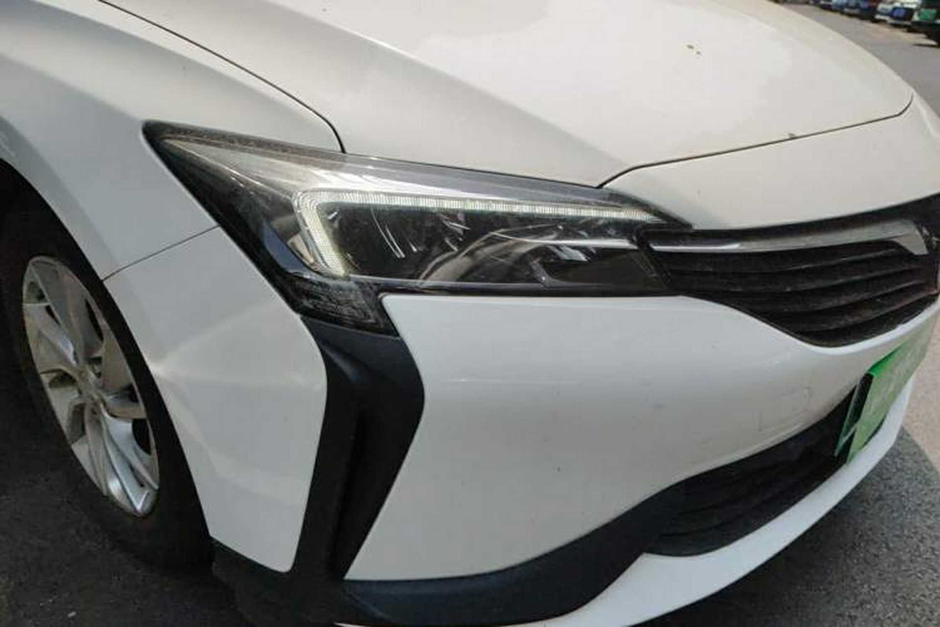 Used Buick Velite 6 2022 Plug-in Hybrid Connected Fashion Model Right Front Headlight