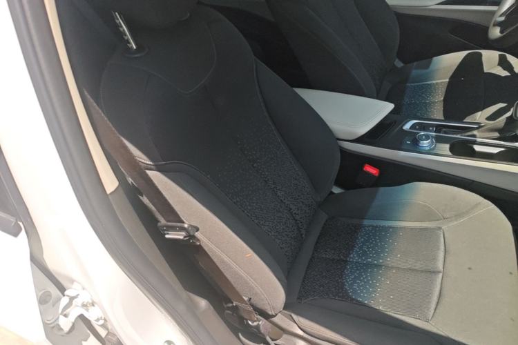 Used Buick Velite 6 2022 Plug-in Hybrid Connected Fashion Model Right Front Seat