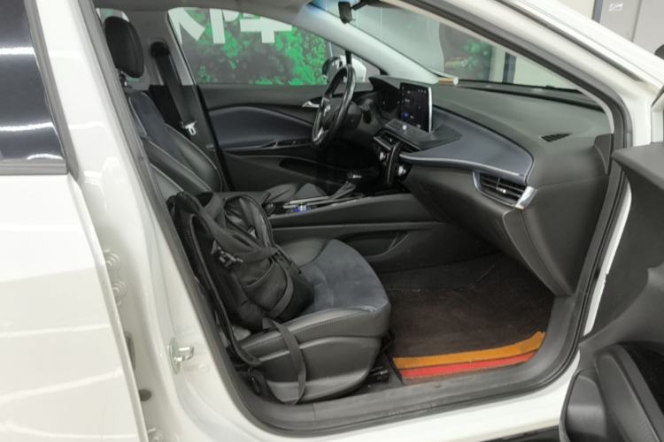 Used Buick Velite 6 2022 Connected Smart PLUS Right Front Seat